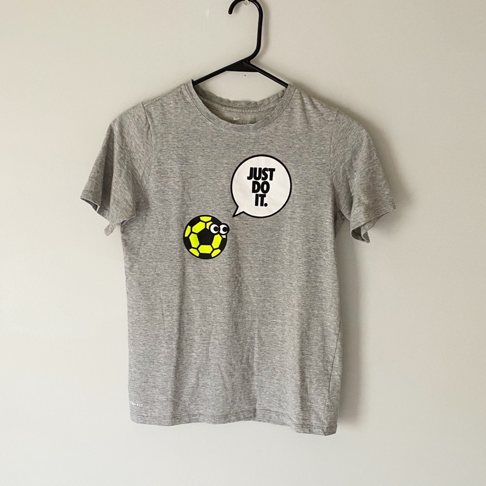 Nike Boys Short Sleeve “Just Do It.” Graphic Soccer Ball Tee